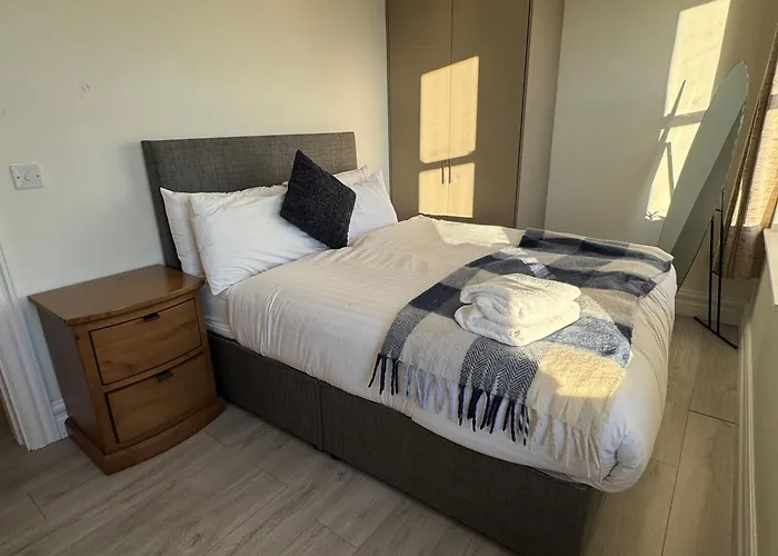 Unit 6 Penthouse With Harbour & Island Views 아파트 *